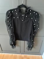 Langarmshirt mit Perlen in Größe M Bayern - Hausen Oberfr. Vorschau