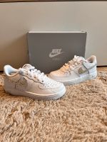 Air Force 1 Mädchen mit Glitzersteine Gr.28 Nordrhein-Westfalen - Ennepetal Vorschau