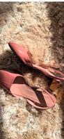 Original gucci pumps stiletto peeptoes 38 38,5 neu Rose nude Nordrhein-Westfalen - Eschweiler Vorschau