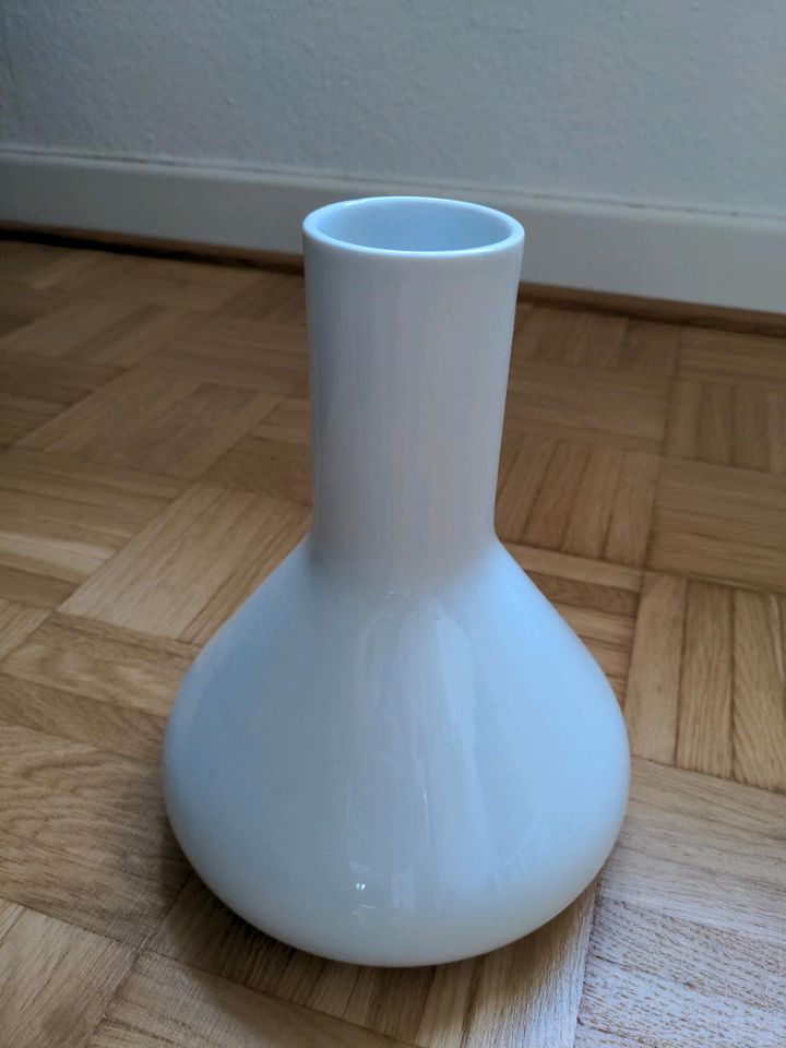 Rosenthal - Vase - Durchmesser ca. 17 cm / Höhe ca. 22 cm in Essen