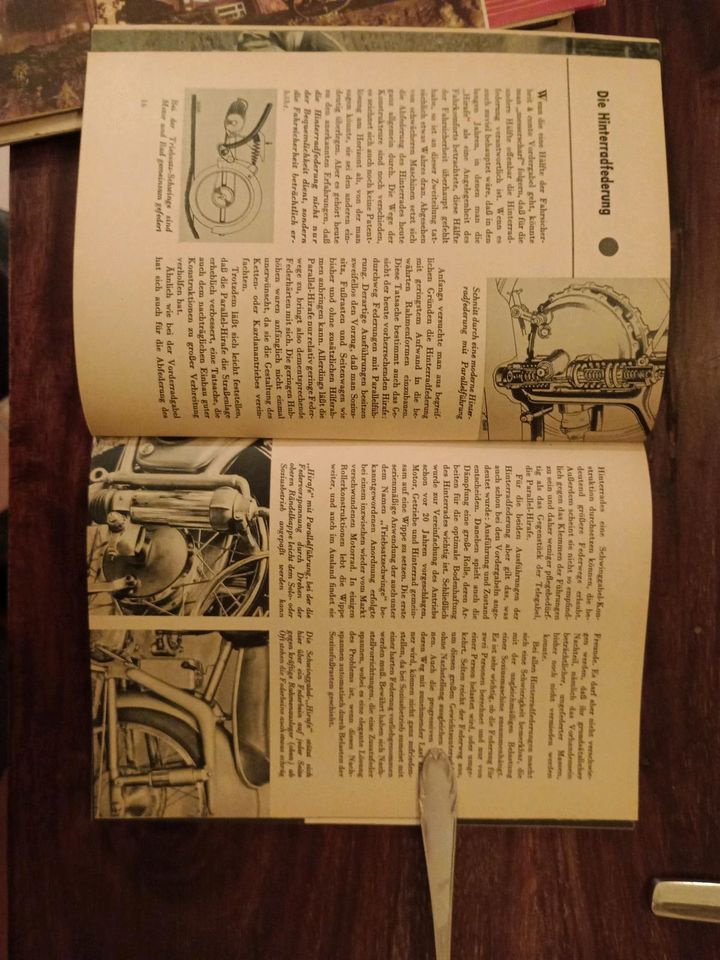 Shell Motorradbuch 1950 er Jahre gut erhalten in Freinsheim