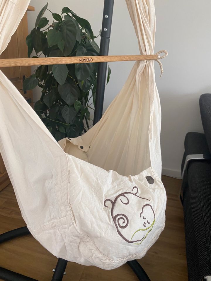 Nonomo Federwiege inkl. Kemaly Swing2Sleep motor in Remscheid