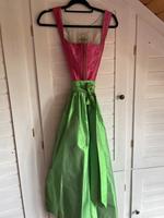 Edles Dirndl in frischer Farbkombi Bayern - Dießen Vorschau