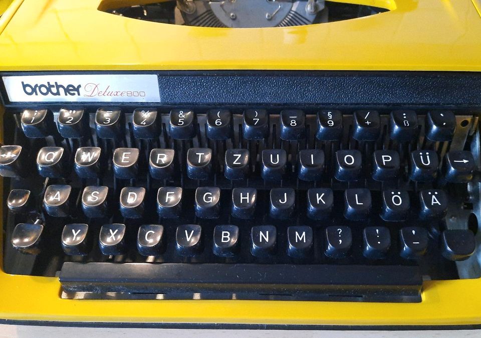 Schreibmaschine Brother Deluxe 800 sehr gut erhalten in Pfinztal