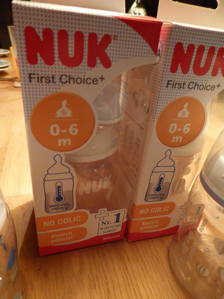 NUK Baby Starter Set 0 - 6M Babyflaschen - 7 Stück + Bonus in Postau