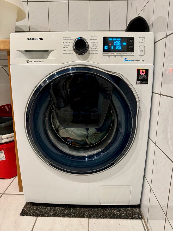 Samsung Addwash Waschmaschine voll funktionsfähig in Burscheid