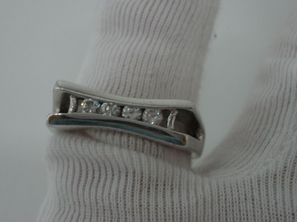 alter 925 PJH Silber Designer Ring 4 Steine als Besatz !!! in Eystrup