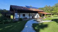 Juwel vor den Toren des bayerischen Waldes - charmante Landhaus-Villa in traumhafter Kulisse Bayern - Rinchnach Vorschau