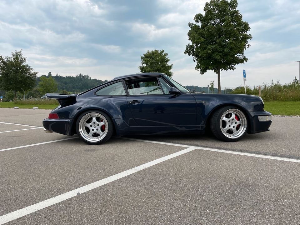 Porsche 964 C4 Turbolook Schalter H-Zulassung Recaro in Kempten