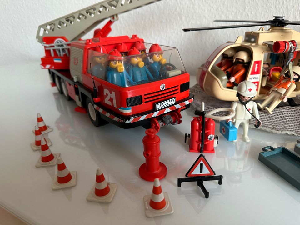 Playmobil Feuerwehr, Polizei und Rettungshubschrauber in Düsseldorf