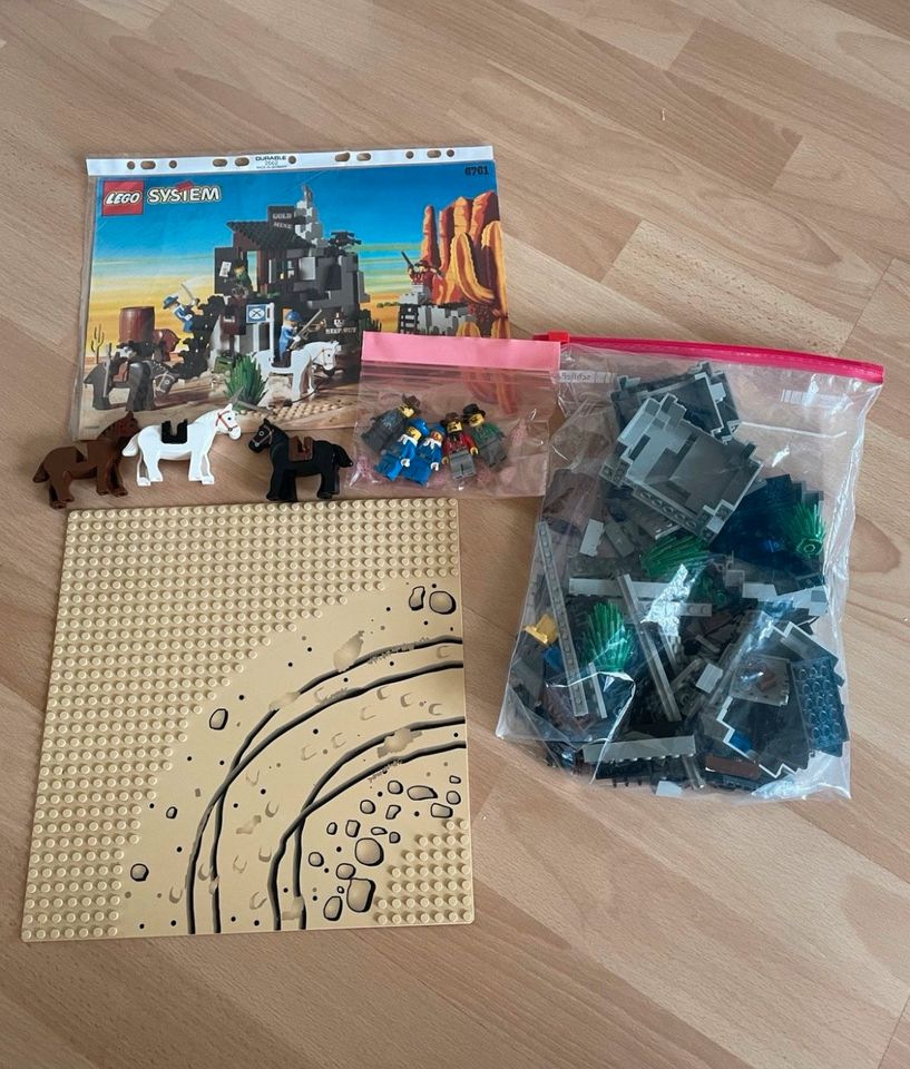 Lego Western 6755 6761 mit Figuren in Paderborn