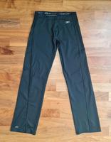Reebok Trainingshose/ Jogginghose Gr. 34 Sehr guter Zustand Berlin - Schöneberg Vorschau