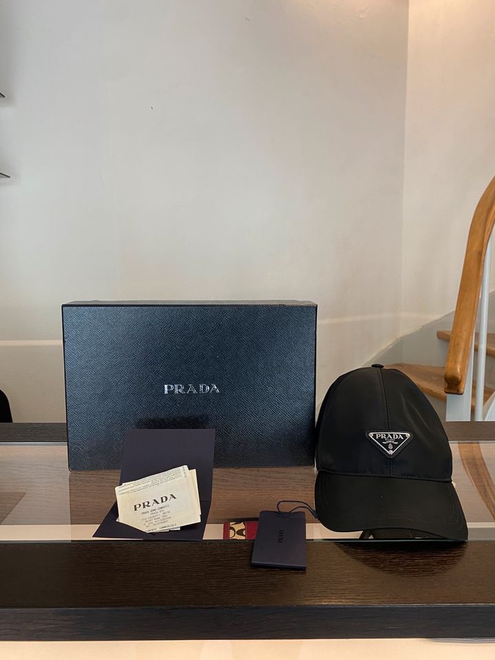 Prada Cap L in Augsburg