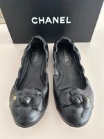 Original Chanel Schuhe Ballerina mit Gummizug und kleinem Ansatz Berlin - Dahlem Vorschau