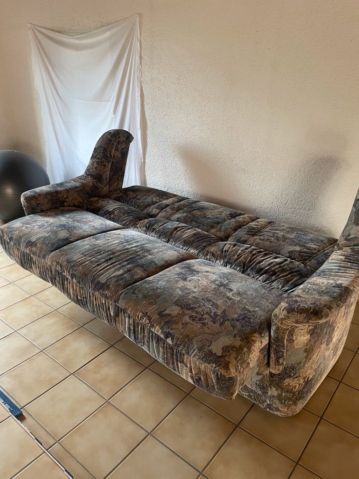 Retro Sofa in Schlüsselfeld