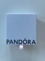 Pandora Armreif mit Eiffelturmanhänger Baden-Württemberg - Malsch Vorschau