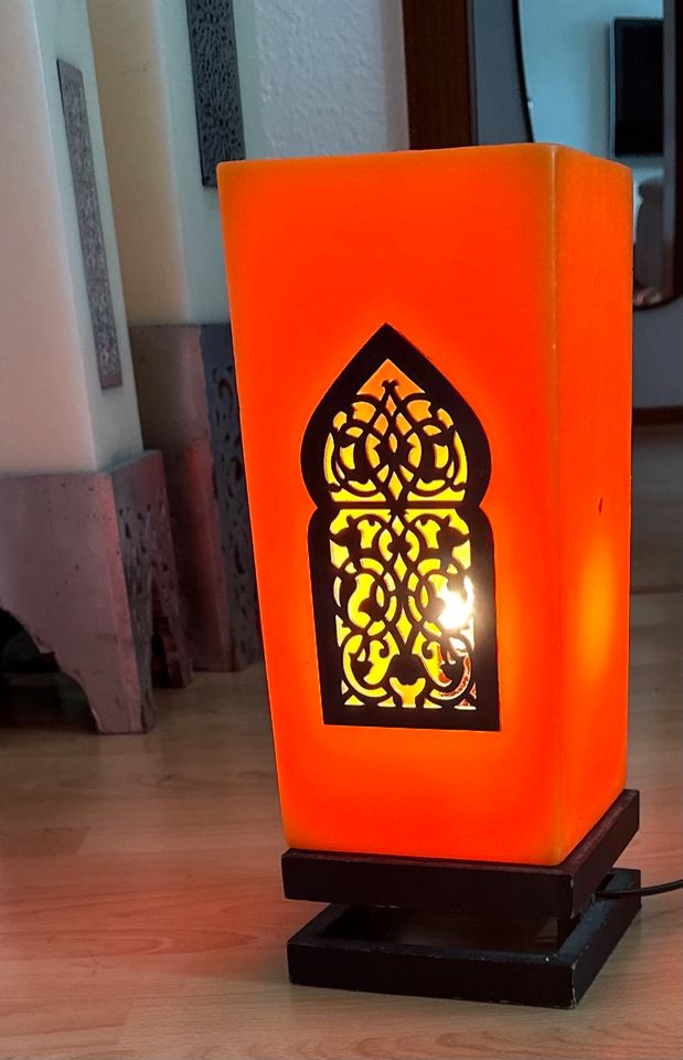 Orientalische Lampe aus Wachs in Essen