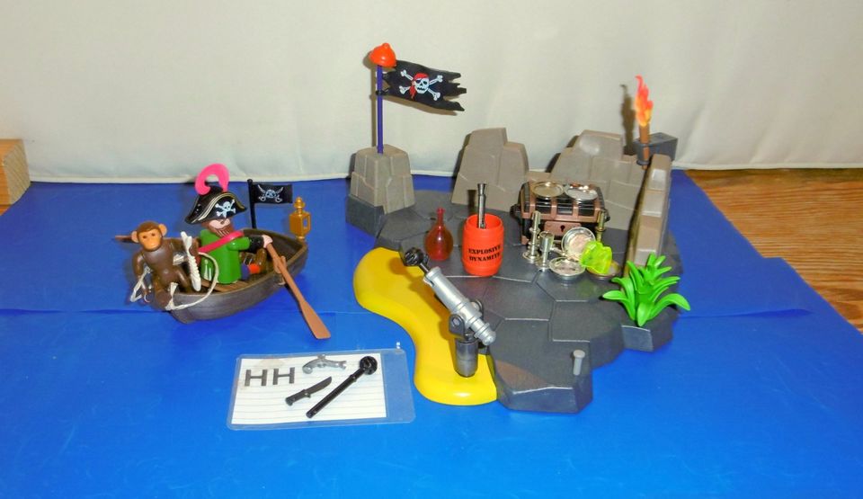 Playmobil Piraten Set: Pirateninsel+ Boot+ Kanone+ Zubehör (HH) in Blankenheim