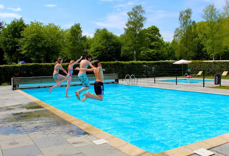 Ferienwohnung bei Steenwijk, Chalet NL Giethoorn, mit Pool in Mettingen