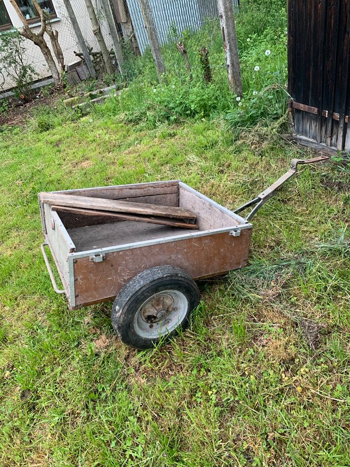 Kleiner Anhänger Traktor in Crailsheim