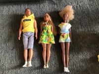 Barbie Set - 2x Barbie + Ken + Roller Nordrhein-Westfalen - Tönisvorst Vorschau