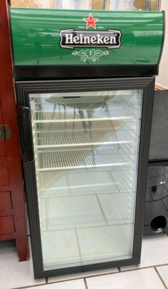 Suche Getränke Kühlschrank mit Glasfront gerne auch defekt in Wadern