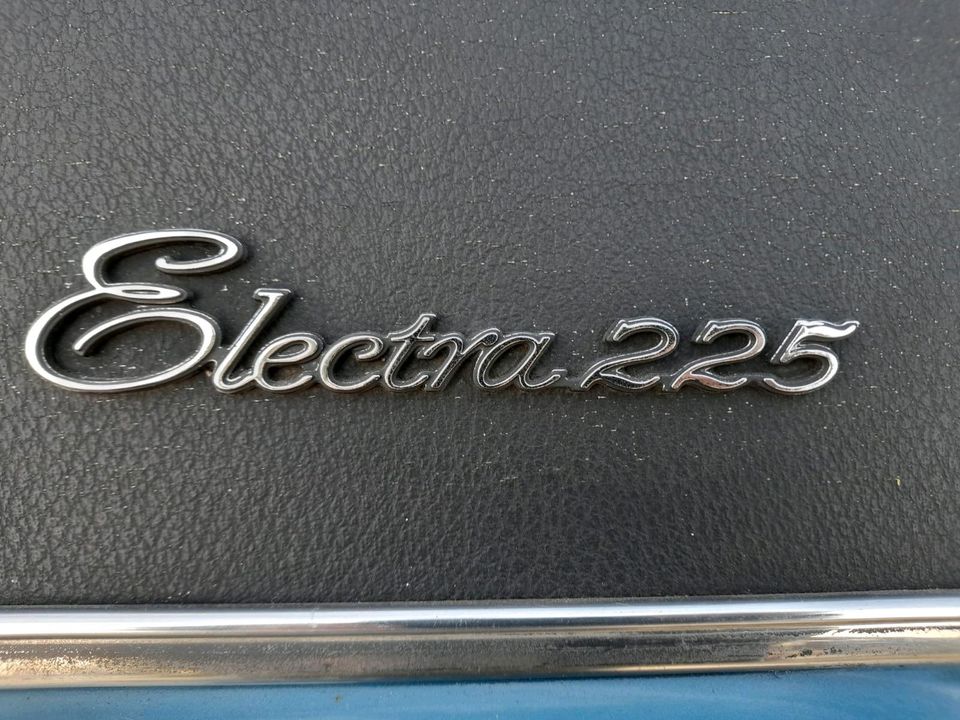 Buick Electra Sports Coupe Tüv H Tausch in Eberdingen