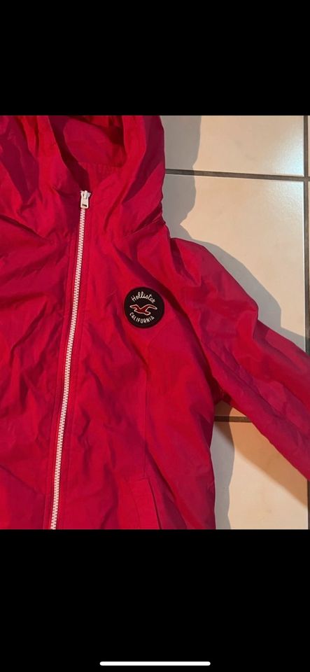 Hollister Regenjacke Damen Gr. S (fällt kleiner aus) in Reinheim