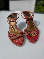 Sandalen Pumps Highheels Slingpumps rot gold 39 Hessen - Hanau Vorschau