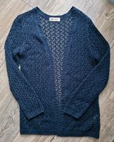 Mädchen h&m Strickjacke Gr. 134/140 dunkelblau Nordrhein-Westfalen - Bad Lippspringe Vorschau