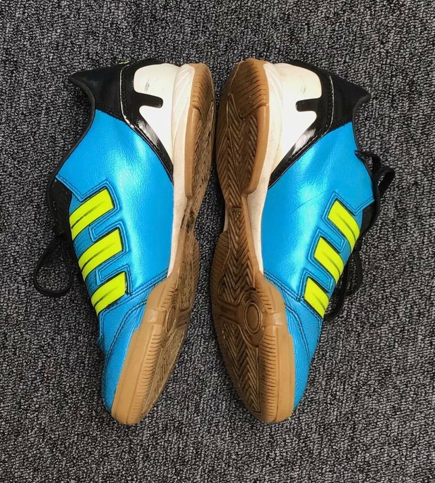 Adidas Predator Fussball SchnurTurnSchuh blau neon FR34 UK2 in Brandenburg Teltow Gebrauchte Kinderschuhe GroBe 34 kaufen kleinanzeigen