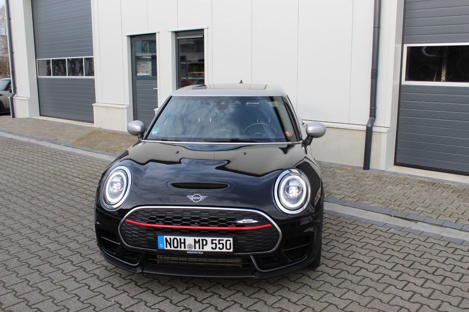 Mini Clubman JCW John Cooper Works ALL4 F54 BJ2020 in Ohne