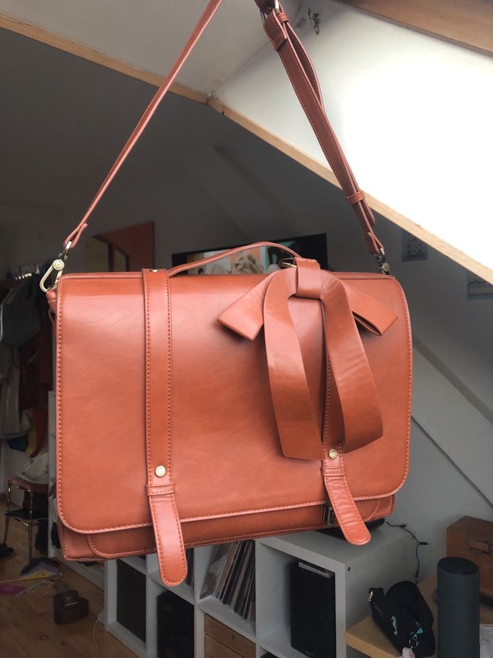 Ecosusi Laptoptasche/Schultasche/ Aktentasche Veganes Leder in Freiburg im Breisgau