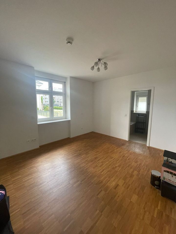 *Die Frühlingssonne über den Dächern von Trier genießen* Tolle 3 ZKB-Wohnung mit Balkon in Trier