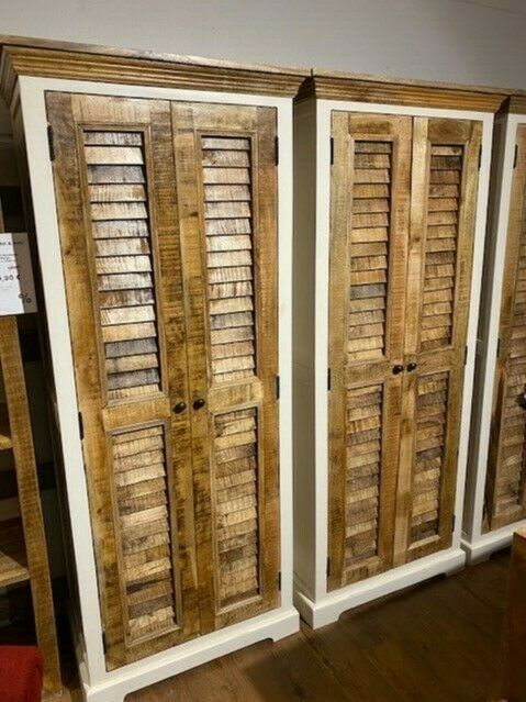 Kleiderschrank Flurschrank Tanzania / Nizza Holz Mango lackiert NEU in Ronneburg