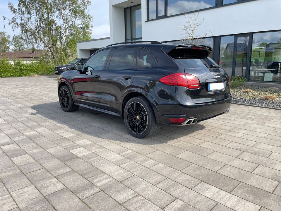 Porsche Cayenne S Diesel V8 I Vollausstattung in Borgentreich