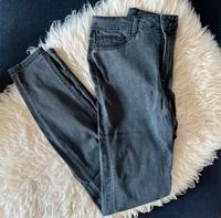 Skinny Jeans (30/34) Midwaist Nordrhein-Westfalen - Reichshof Vorschau