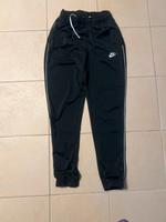 Nike Trainingshose/Jogginghose S Baden-Württemberg - Süßen Vorschau