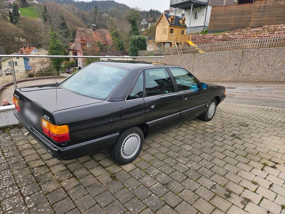 Audi 100 bj. 88 in Alpirsbach