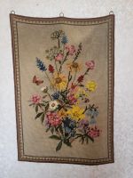 Wandbehang handgestickt, Motiv Blumenstrauß Baden-Württemberg - Ulm Vorschau