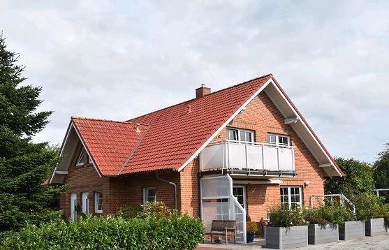 070 KFZ Werkstatt u. 2-Fam-Haus - Aufträge über Jahre - top gepflegt in Esens