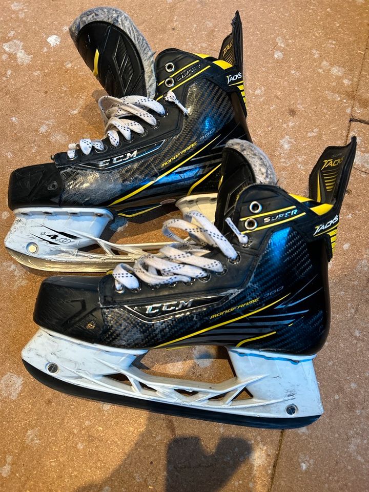 Bauer CCM Eishockey Ausrüstung Senior ab 180cm in Tangstedt