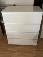 Ikea Malm Kommode mit vier Schubladen und Glasplatte Nordrhein-Westfalen - Grevenbroich Vorschau