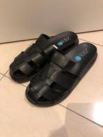 Sandalen Herren Zara Gr. 45 Stuttgart - Stuttgart-Süd Vorschau