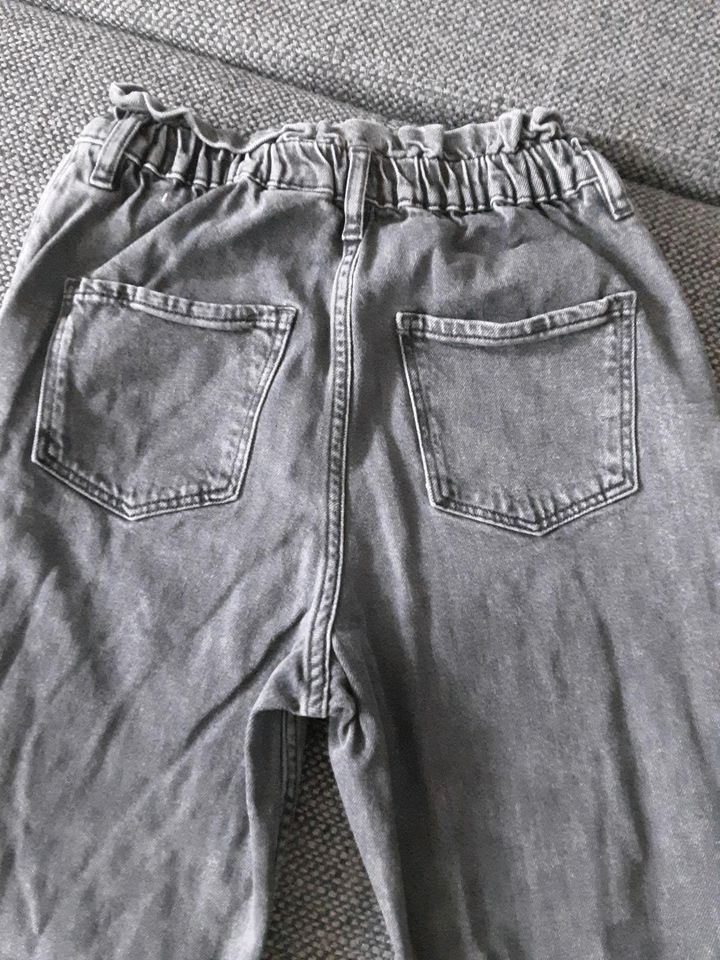 H&M Jeans Gr.146 in Dormagen