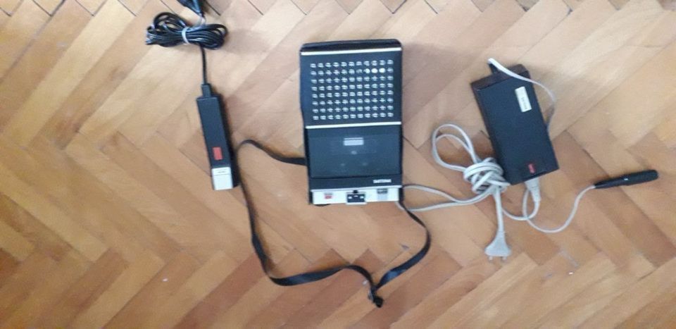 Vintage- Cassette Recorder EL3302B /76P in Zittau