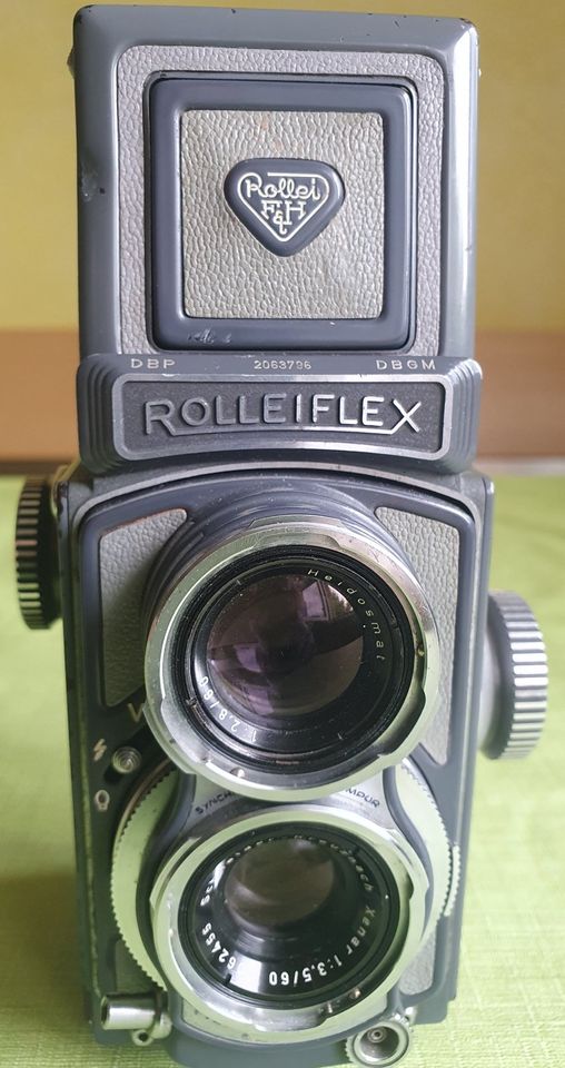 "Rolleiflex Baby 4x4 Fotoapparat Bj.1963-68" mit Filme in Bühl