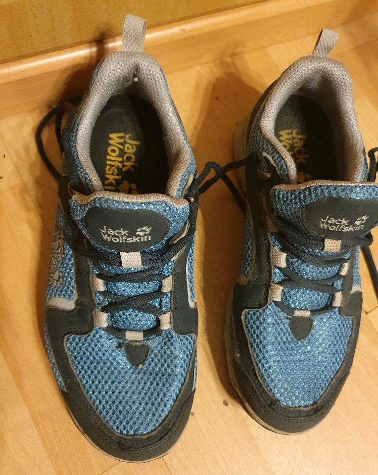 Jack Wolfskin Schuhe Gr. 38 7 blau Sportschuhe in Rostock