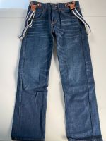 Jeans mit Hosenträger in Größe 140 Mecklenburg-Vorpommern - Stralsund Vorschau