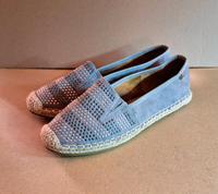 Espadrille in grau mit Glitzersteinchen, Gr. 40 Niedersachsen - Jembke Vorschau